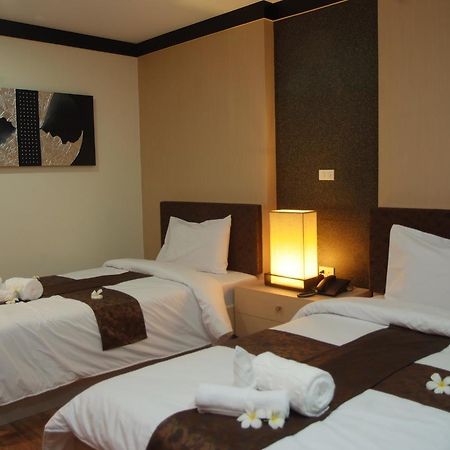 Panatara Hotel Chumphon Exterior foto