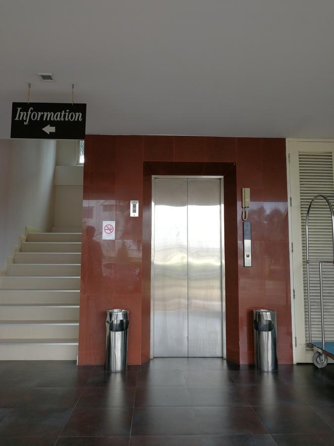 Panatara Hotel Chumphon Exterior foto